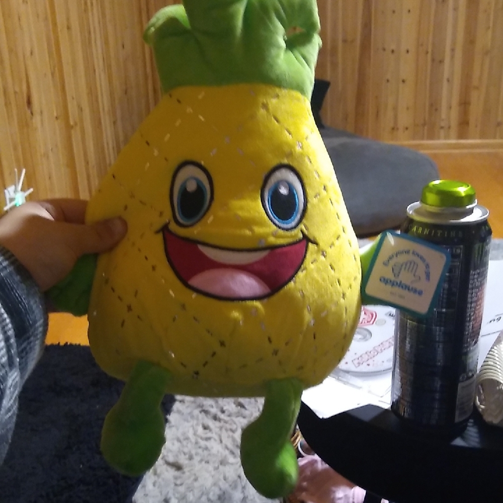 Smiling Pineapple Stuffed Toy - Yellow and Green